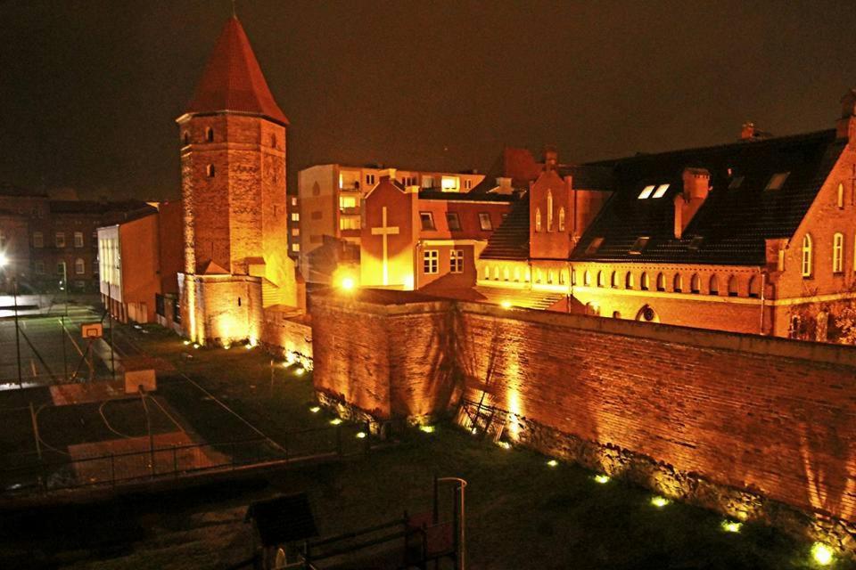 Appartement Karczma Rycerska Lębork Extérieur photo