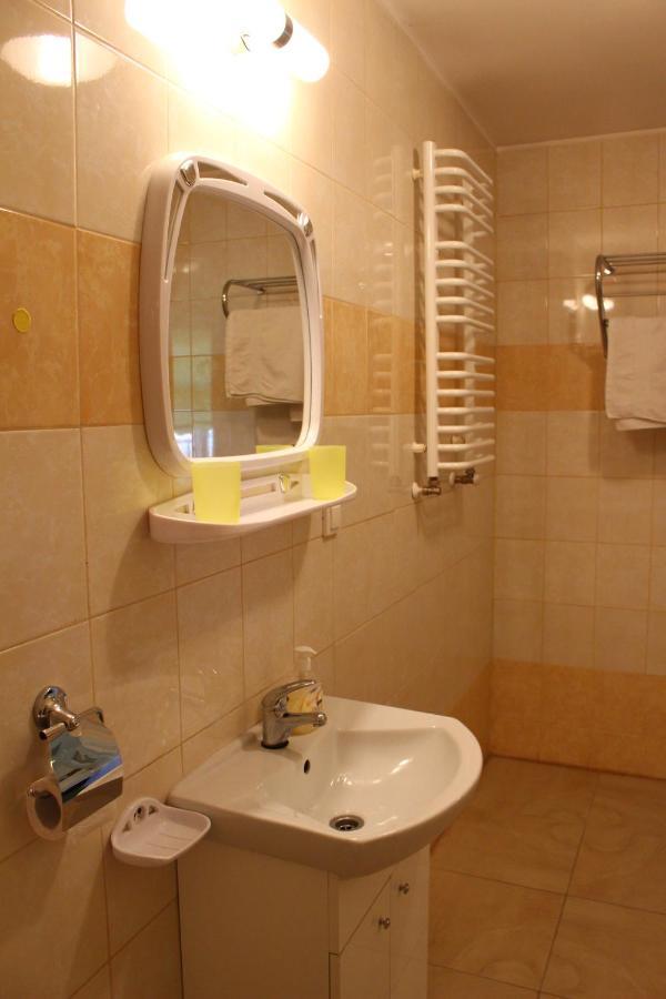 Appartement Karczma Rycerska Lębork Extérieur photo